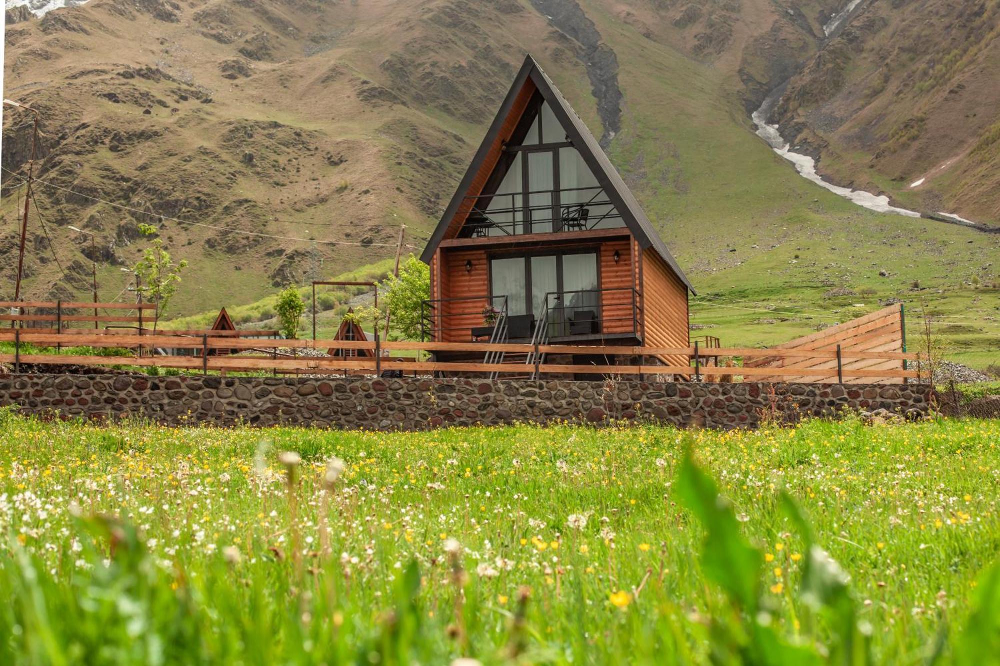 Sunset Cottage Kazbegi Экстерьер фото