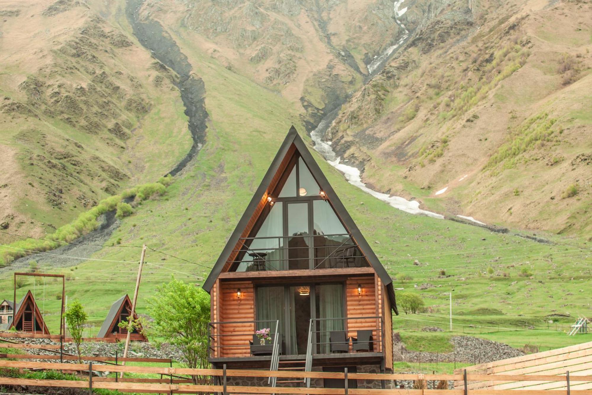 Sunset Cottage Kazbegi Экстерьер фото