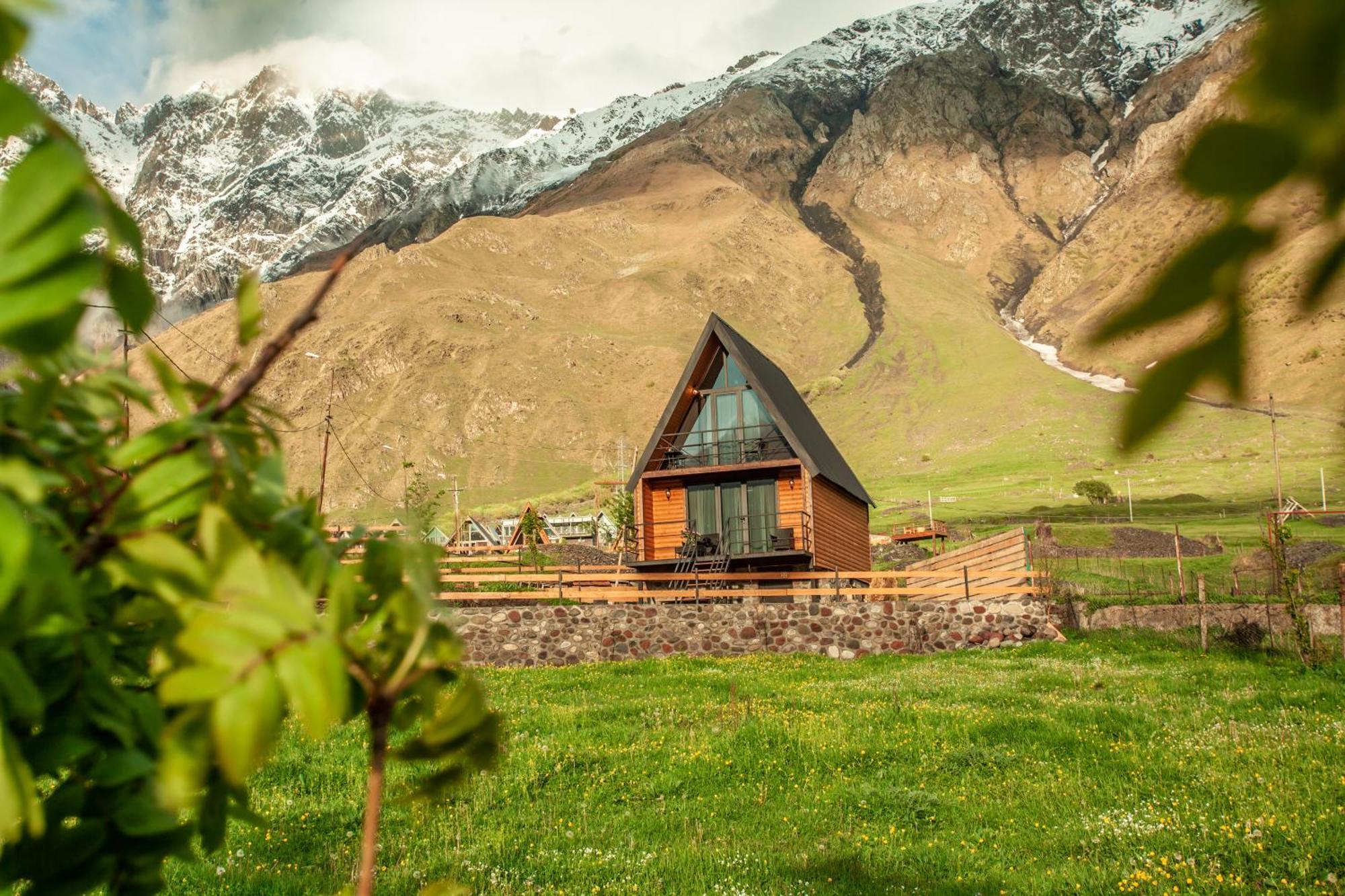 Sunset Cottage Kazbegi Экстерьер фото